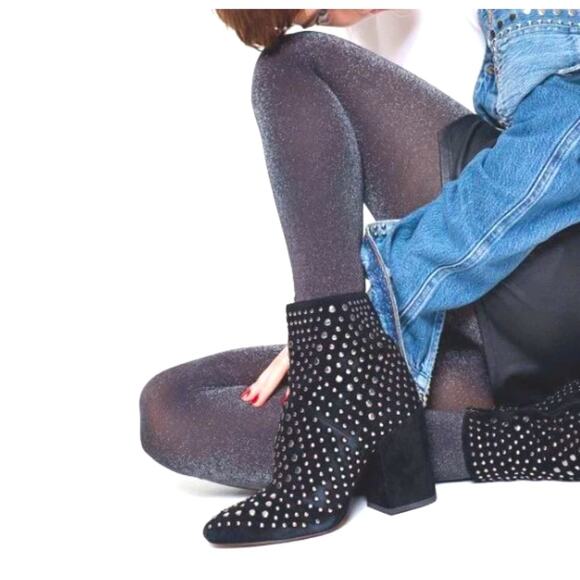 EUC Vince Camuto ✰Drista All Over Studs Biker Boots Booties ✰ Black Suede 8.5M✰ - Picture 1 of 5